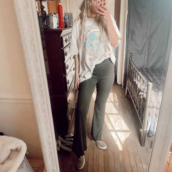 Forever 21 Pants - FOREVER 21 FLARE PANTS
